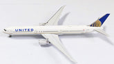 United Airlines / Boeing 767-400 / N66051 / 62419 / 1:400 elaviadormodels