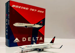 Delta Air Lines / B767-300ER / N171DZ / 62429 / elaviadormodels