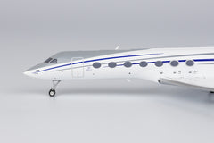 Gulfstream Aerospace / Gulfstream G550 / N550GA / 75016 / 1:200
