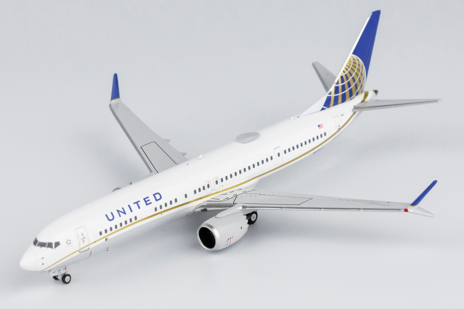 United Airlines / Boeing 737 MAX 9 / N37508 / 89001 / 1:400 elaviadormodels
