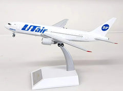 UTair Aviation / Boeing 767-200 / RA-73081 / A2051 / elaviadormodels