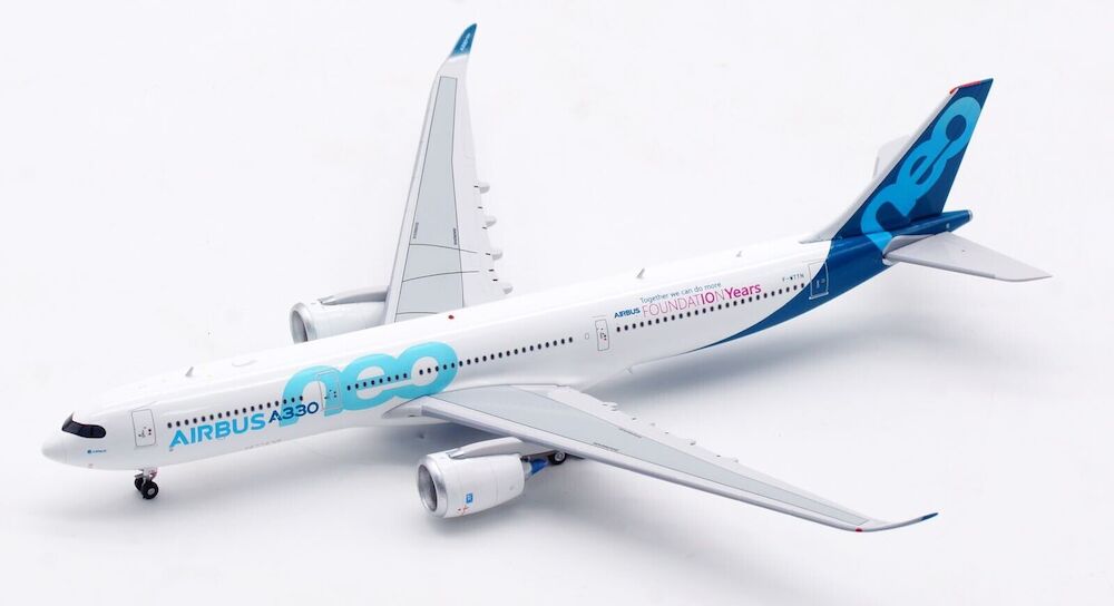 Airbus Industrie / Airbus A330-900 / F-WTTN / AV4164 elaviadormodels