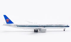 China Southern Airlines / Boeing 777-300ER / B-7588 / AV4178 / 1:400 elaviadormodels