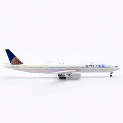 United Airlines / Boeing 777-300ER / N2534U / AV4179 / 1:400