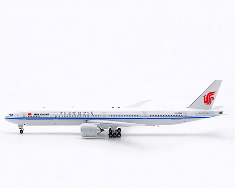 Air China / Boeing 777-300ER / B-2085 / AV4181 / 1:400 elaviadormodels