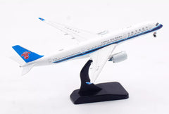 China Southern Airlines / Airbus A350-941 / B-32EW / AV4207 / elaviadormodels