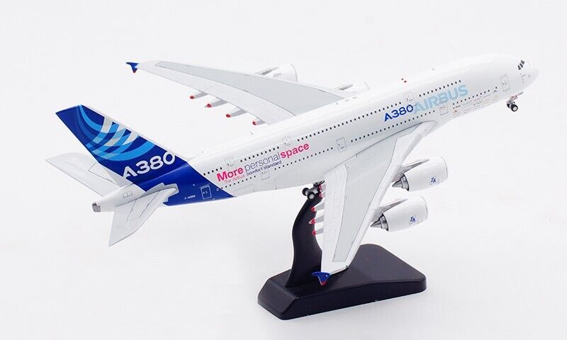 Airbus Industrie / Airbus A380-841 / F-WWDD / AV4220 / 1:400 elaviadormodels
