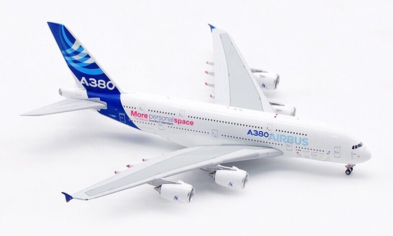 Airbus Industrie / Airbus A380-841 / F-WWDD / AV4220 / 1:400 elaviadormodels