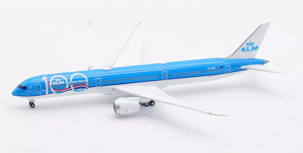 KLM Royal Dutch Airlines / Boeing 787-10 Dreamliner / PH-BKA / AV4230 / elaviadormodels