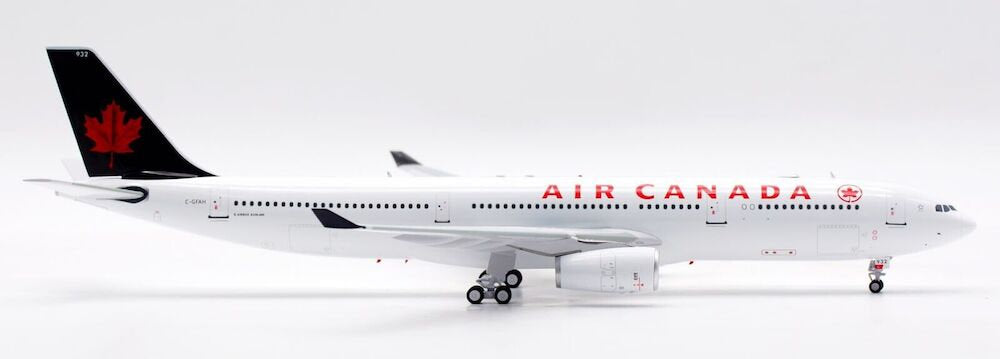 Air Canada / Airbus A330-300 / C-GFAH / B-333-AC-FAH / 1:200