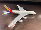 Asiana Airlines / Airbus A380-841 / HL7626 / AV4143 / 1:400