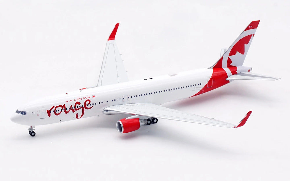 Air Canada Rouge / Boeing 767-316/ER / C-FMLV / B-763-RV-MLV / elaviadormodels