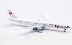 Japan Airlines / Boeing 777-300ER / JA8943 / B-773-JAL-943 / 1:200 elaviadormodels