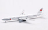 Japan Airlines / Boeing 777-300ER / JA8943 / B-773-JAL-943 / 1:200 elaviadormodels