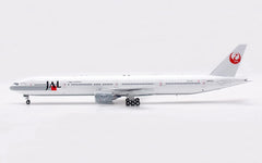 Japan Airlines / Boeing 777-300ER / JA8943 / B-773-JAL-943 / 1:200 elaviadormodels