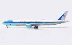 USAF - United States of America / Boeing 777-300 / B-USAF-773-01P / elaviadormodels