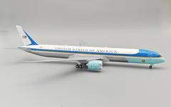 USAF United States of America / Boeing 787-10 / B-USAF-78X-001P / 1:200 elviadormodels
