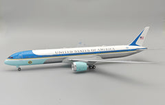 USAF United States of America / Boeing 787-10 / B-USAF-78X-001P / 1:200 elviadormodels