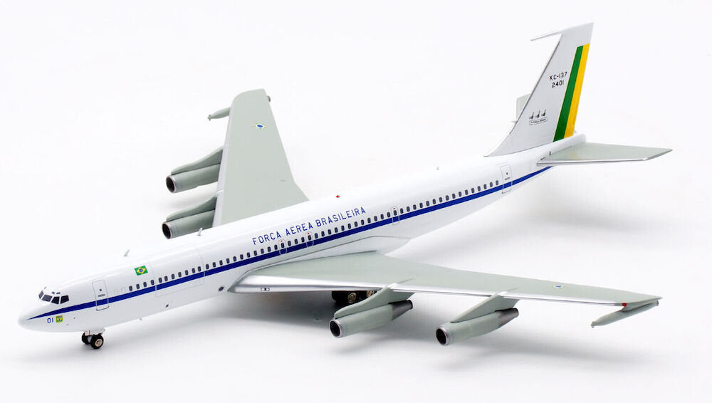 Brazil Air Force / Boeing KC-137 (B707-300) / 2401 / IF137BRS01 / 1:200 elaviadormodels