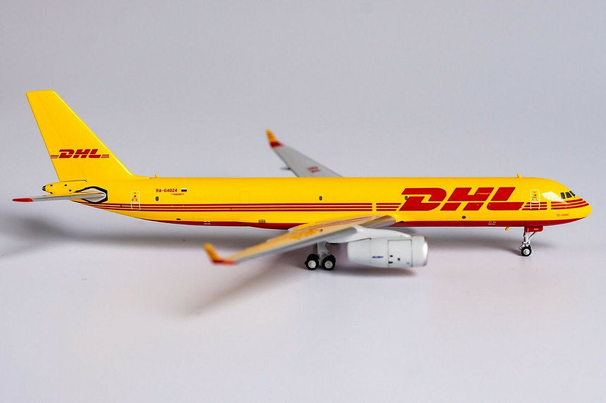 DHL / Tu-204-100S / RA-64024 / 40005 / 1:400