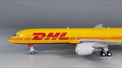 DHL / Boeing 757-200 / HP-2010DAE / EAV2010 / 1:200 elaviadormodels