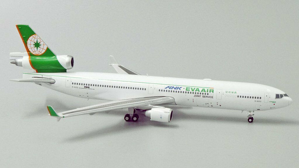 Eva Air (ANK Joint Service) / MD-11 / B-16102 / JC4EVA191 / 1:400 elaviadormodels