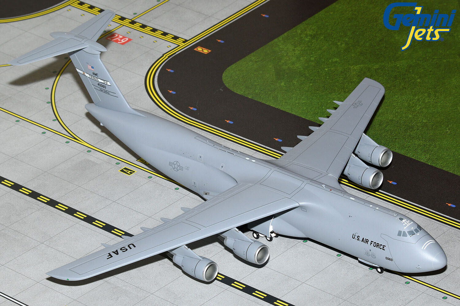 U.S. Air Force (Travis AFB) / Lockheed C-5M / 84-0060 / G2AFO1134 / elaviadormodels