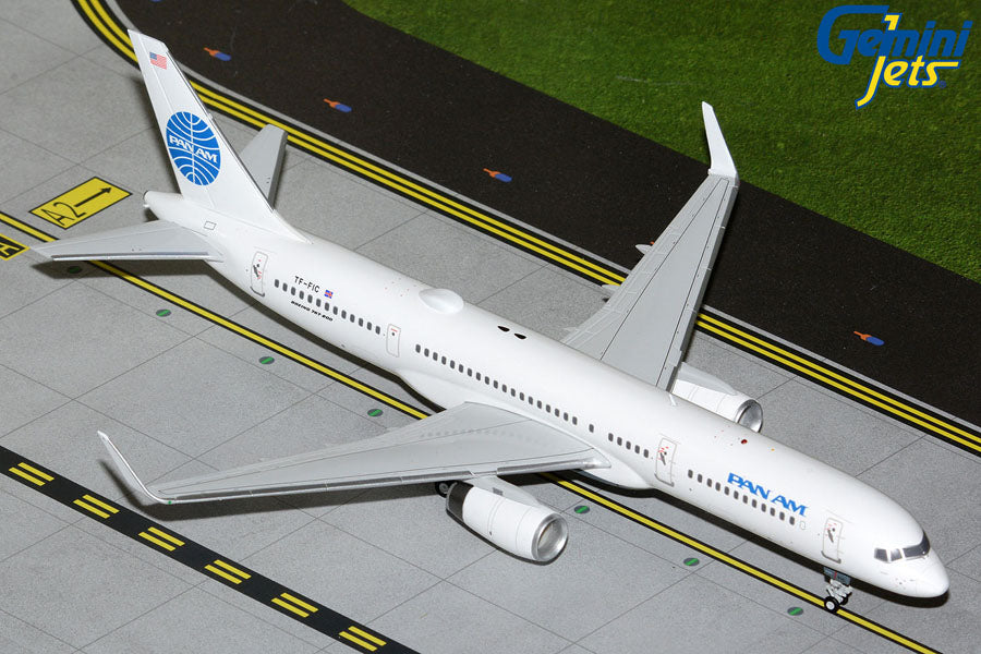 Pan Am “Yankee Clipper II” / Boeing B757-200 / TF-FIC / G2PAA1474 / elaviadormodels