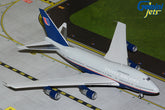 United Airlines (Battleship Livery) / Boeing 747SP (Flaps up) / N145UA / G2UAL1160 / 1:200 elaviadormodels