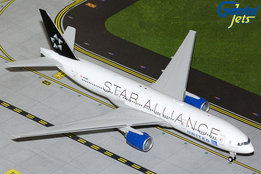 United Airlines “Star Alliance” / Boeing 777-200ER / N77022 / G2UAL1380 / elaviadormodels
