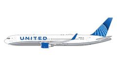 United Airlines / Boeing B767-300ER / N670UA / GJUAL2227 / 1:400 elaviadormodels