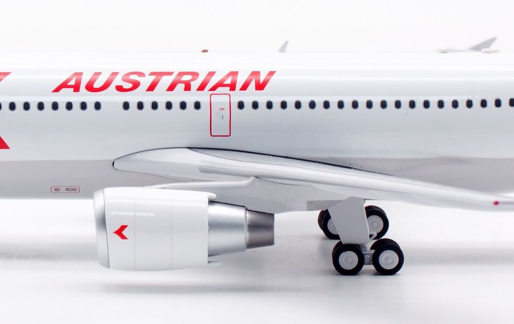 Austrian Airlines / Airbus A310-300 / OE-LAA / IF310OE0823 / 1:200 elaviadormodels