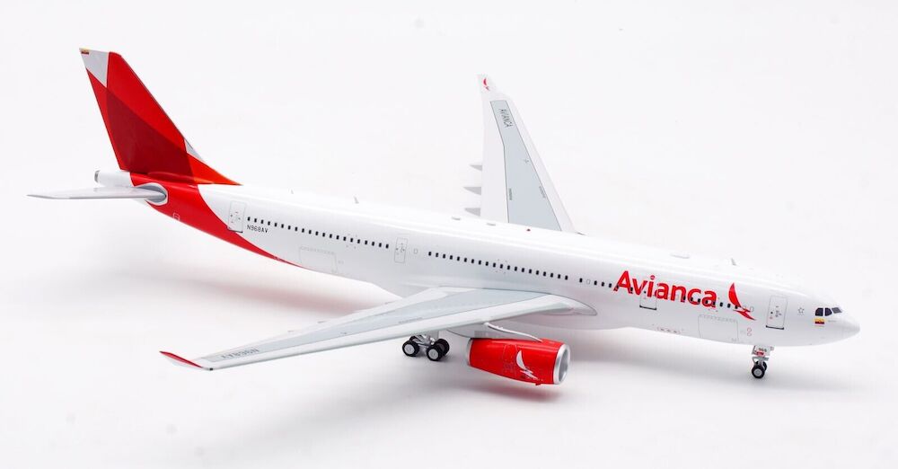 Avianca / Airbus A330-200 / N968AV / IF332AV0823 / elaviadormodels