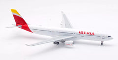 Iberia / Airbus A330-300 / EC-LUX / IF333IB0924 / 1:200 elaviadormodels