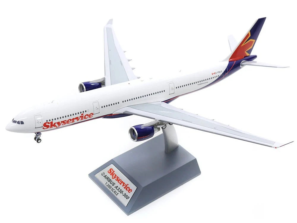 Skyservice Airlines / Airbus A330-300 / C-FBUS / IF333SG0719 / elaviadormodels