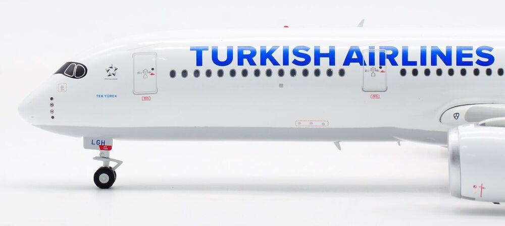 Turkish Airlines / Airbus A350-900 / TC-LGH / IF359TK0723 / 1:200 elaviadormodels