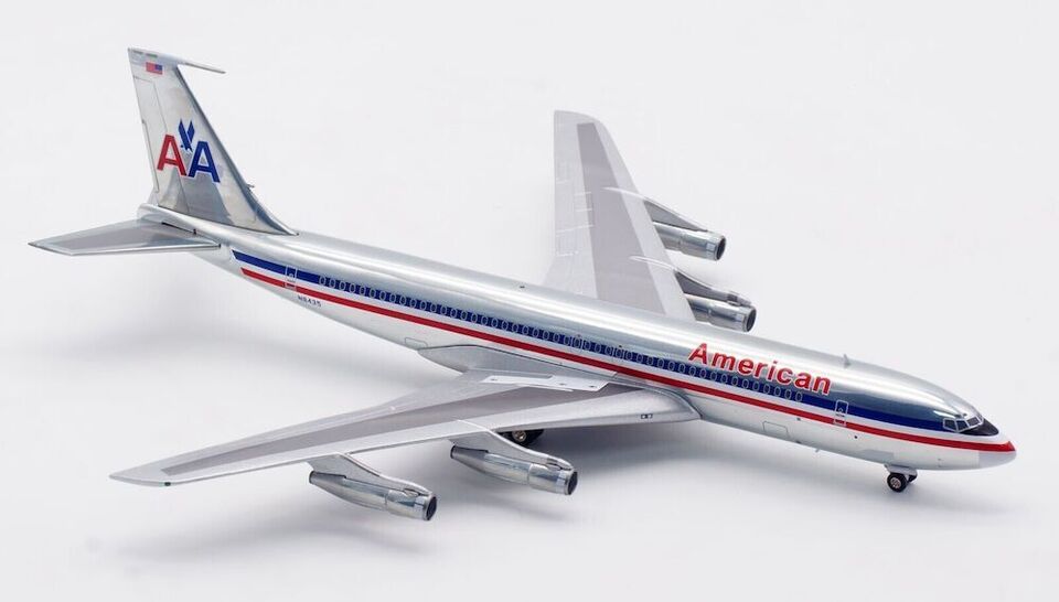 American Airlines / Boeing B707-300 / N8435 / IF707AA0823P / 1:200 elaviadormodels