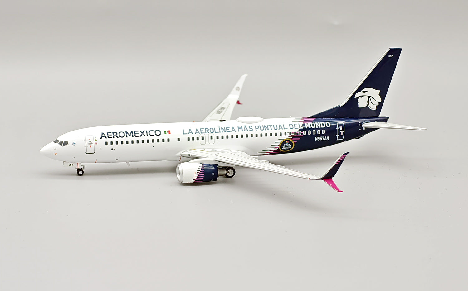 Aeromexico / Boeing B737-800 / N957AM / IF738AM0625C / elaviadormodels