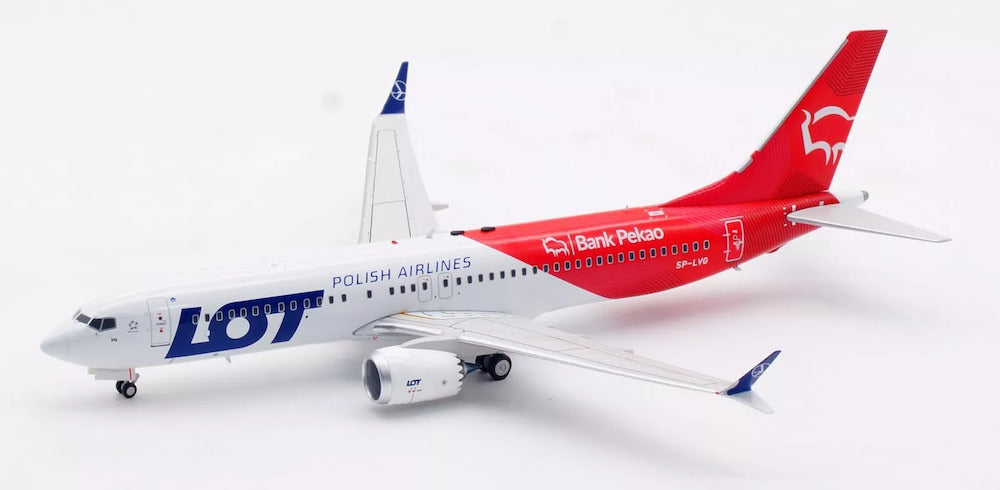 LOT - Polish Airlines / Boeing 737-8 MAX / SP-LVG / IF738MLO1024 / elaviadormodels