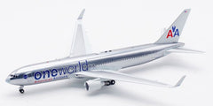American Airlines (One World livery) / Boeing 767-300 / N395AN / IF763AA0323P / 1:200 elaviadormodels