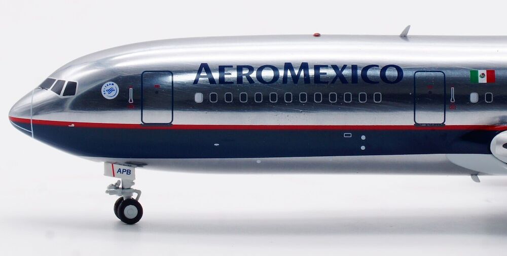 AeroMexico / Boeing 767-3Q8/ER / XA-APB / IF763AM1123P / 1:200 elaviadormodels