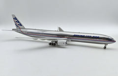 Boeing (House Colors) / Boeing 777-300 / N5014K / IF773HOUSE-P / 1:200 elaviadormodels