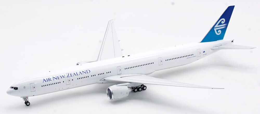 Air New Zealand / Boeing 777-300 / ZK-OKM / IF773NZ1223 / elaviadormodels