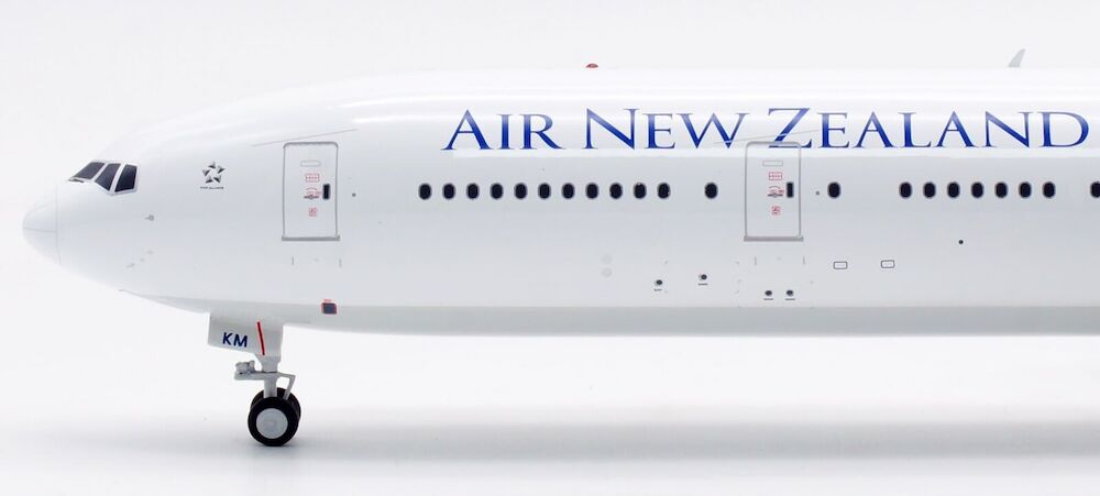 Air New Zealand / Boeing 777-300 /  ZK-OKM / IF773NZ1223 / elaviadormodels