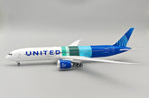 United Airlines (The Future Is SAF) / Boeing 787-9 / N24988 / IF789UA0125 / 1:200 elaviadormodels