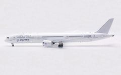 Boeing / Boeing 787-10 Dreamliner Explorer / N8290V / IF78XBOEING290V / 1:200 elaviadormodels