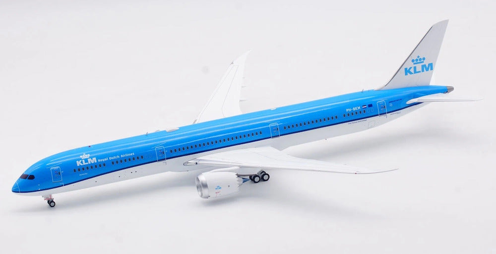 KLM - Royal Dutch Airlines / Boeing 787-10 Dreamliner / PH-BKM / IF78XKL0924 / 1:200 elaviadormodels