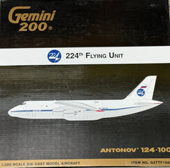 Russian Federation Air Force / Antonov AN-124-100 / RA-82035 / G2TTF1080 / elaviadormodels