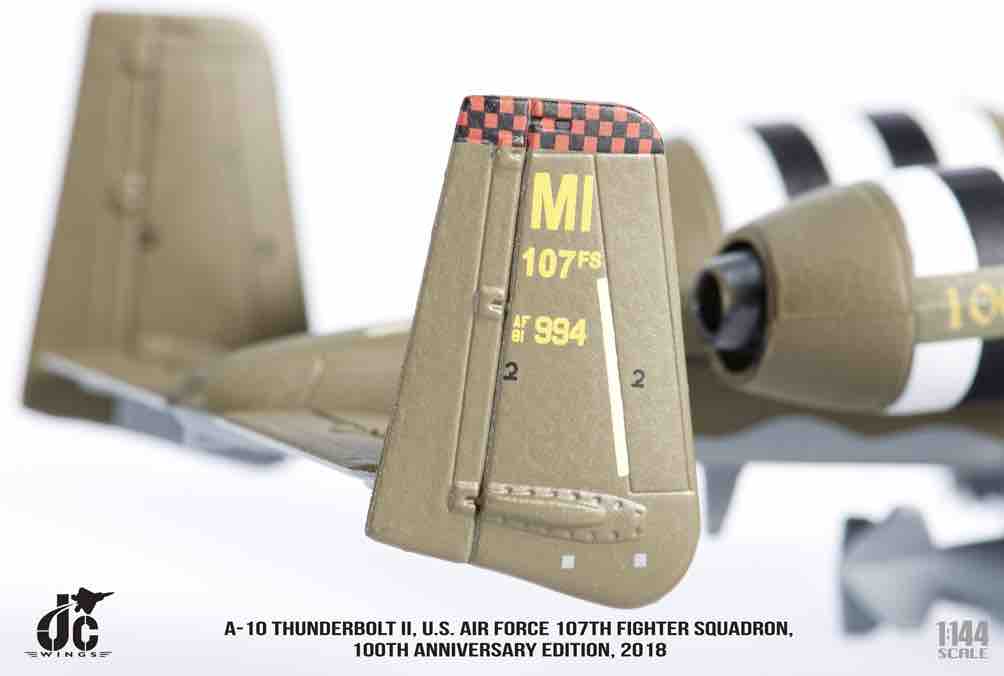 U.S. Air Force / A-10 Thunderbolt II / JCW-144-A10-002 / 1:144 elaviadormodels