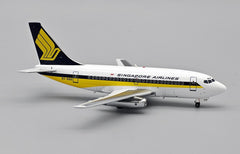 Singapore Airlines / Boeing 737-100 / 9V-BBE / JF-737-1-003 / elaviadormodels